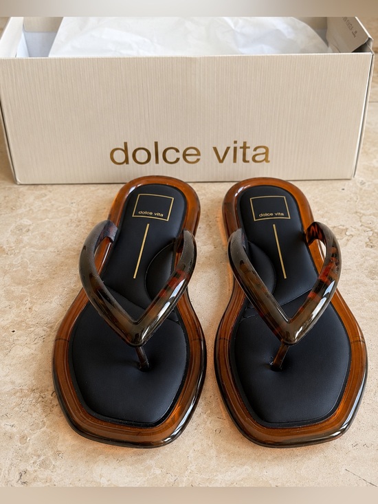 Dolce Vita Shoes - Dolce Vita Jozey Tortoise Jelly Sandals Size 8 NWT